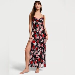 Atelier Victoria's Secret Noir Burnout Satin Plunge Gown Size M Silk Blend Slit